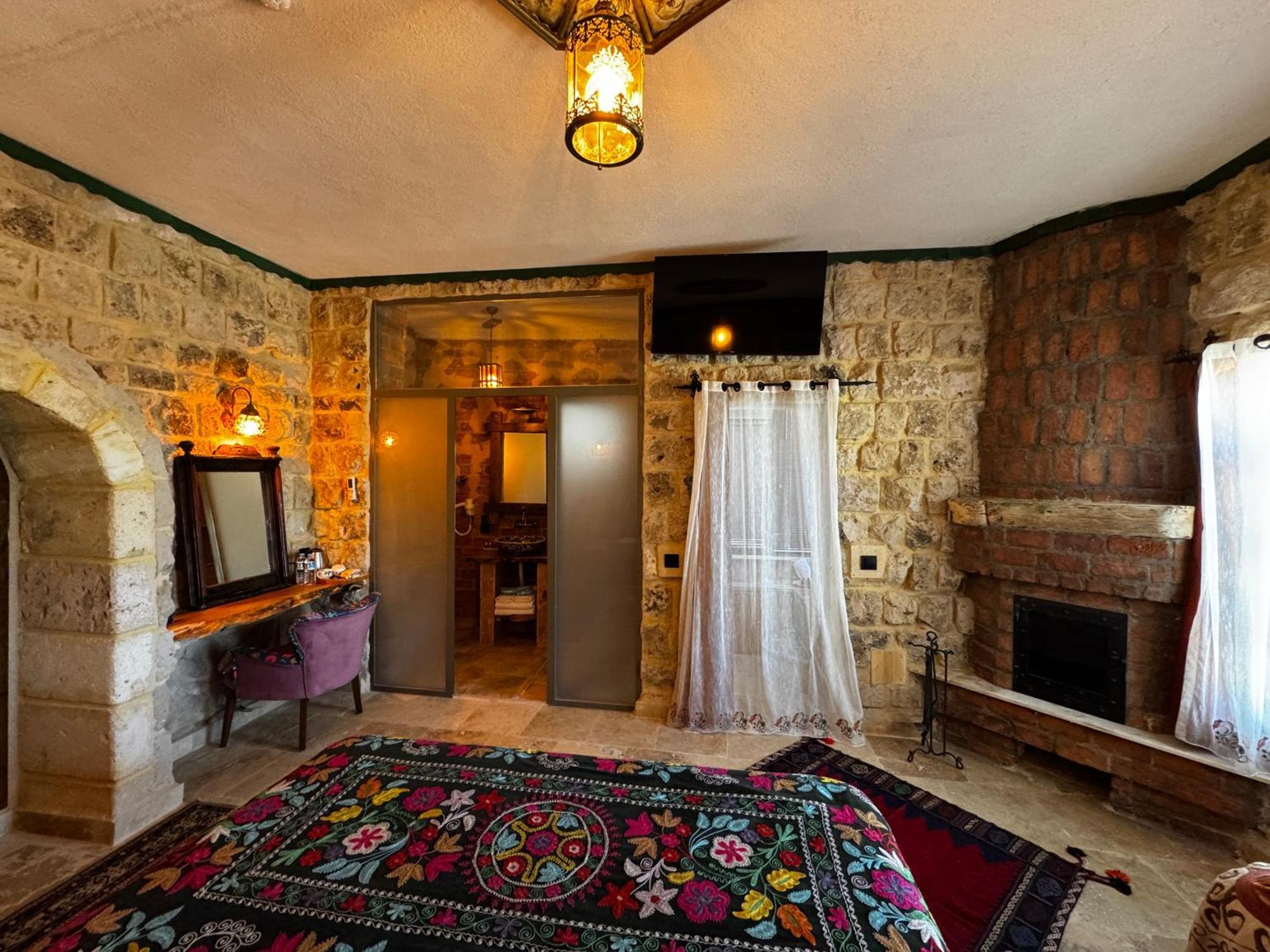 Canela Cave Hotel - Cappadocia Çavuşin Exterior foto